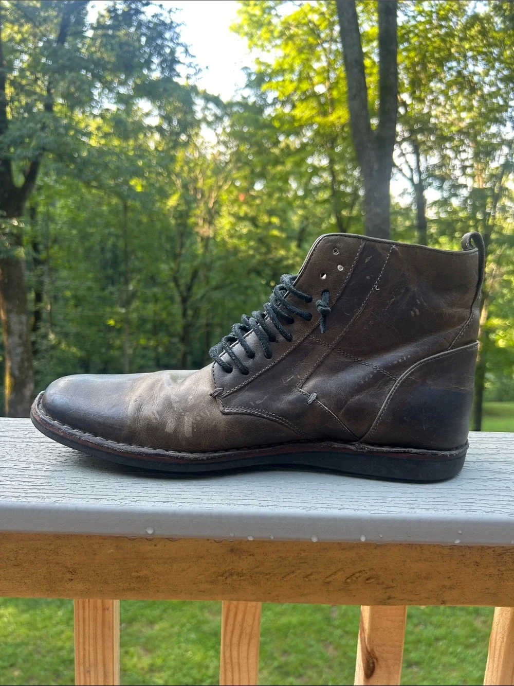 John Varvatos Barrett Side Zip Chukka Boots Men’s Size 11 Brown Leather